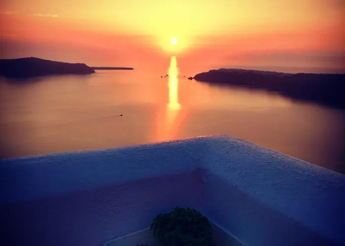 Caldera\'S Majesty