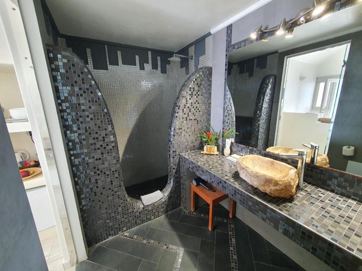 Caldera's Majesty Apartment Imerovigli (Santorini)